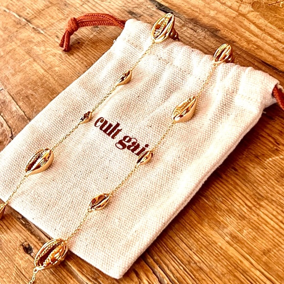 πΊπHPππΊ NWT Cult Gaia Myrna Shell Earrings - Picture 5 of 16